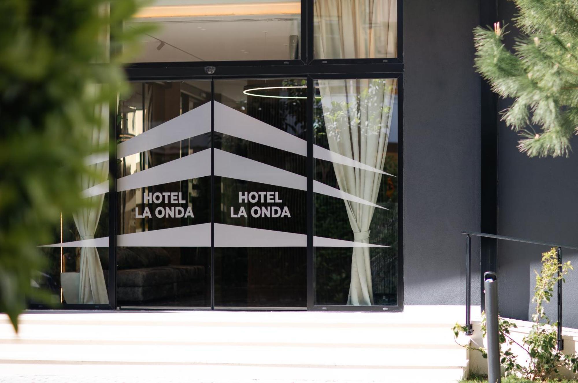 La Onda Hotel Durrës 외부 사진