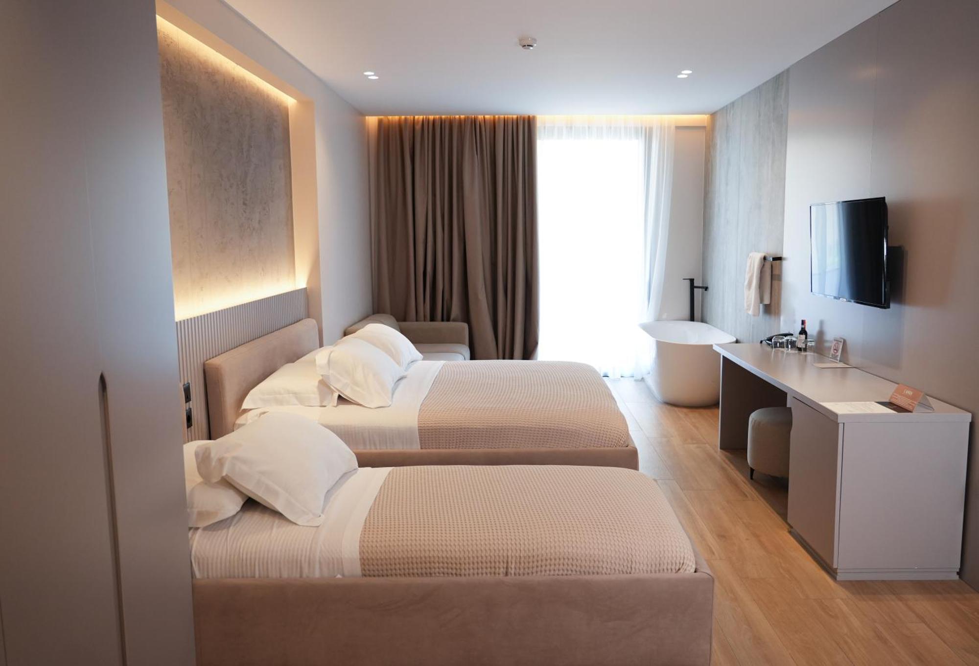 La Onda Hotel Durrës 외부 사진